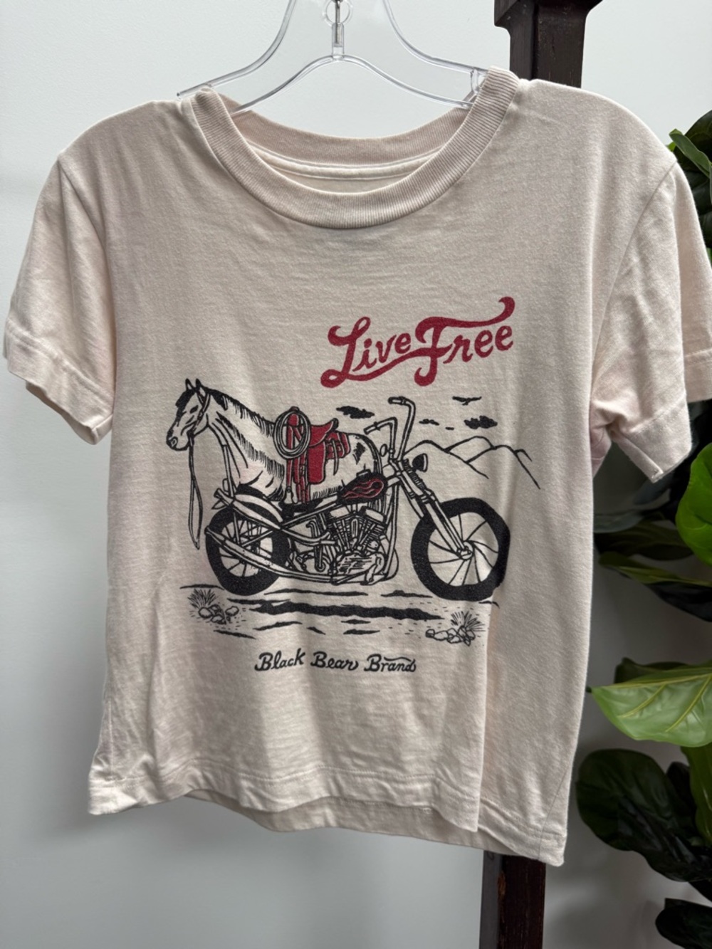 Black Bead Outdoor Label Tee - Cream with Green & Black Patch